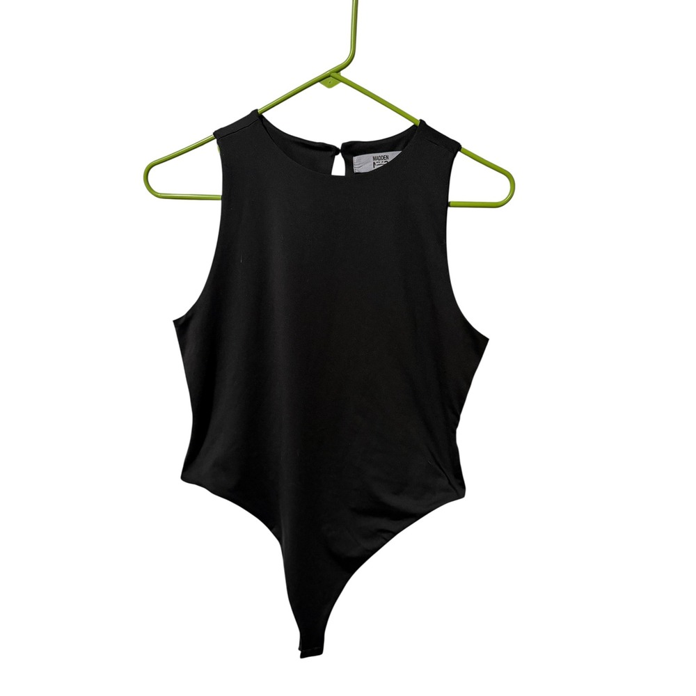 Madden NYC Size Large Black Sleeveless Keyhole Back Bodysuit‎